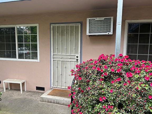 2nd image of 1740 Richmond St #7