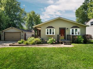 1771 Baker St, Haslett, MI 48840