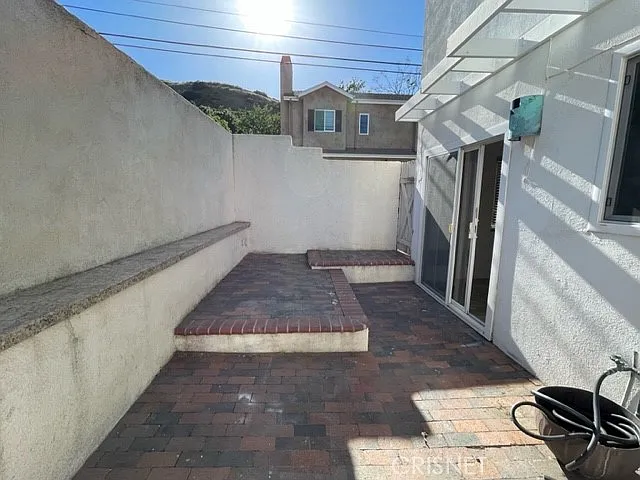 6106 Cedar St — Photo 15
