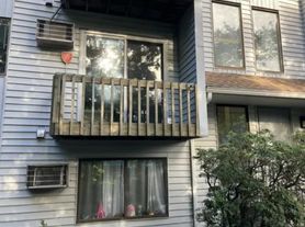 23 Shirley St, Waterbury, CT