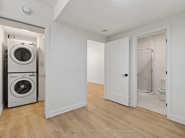 608 Tweedsmuir Ave #B — Photo 13