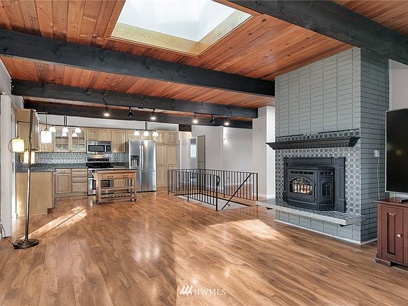 4th image of 13540 118th St E