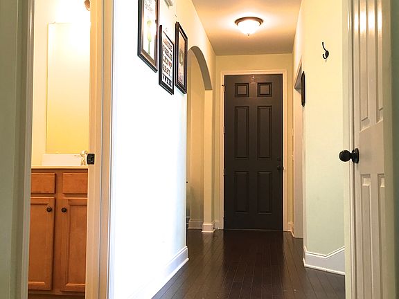 Hardwood floors throughout 