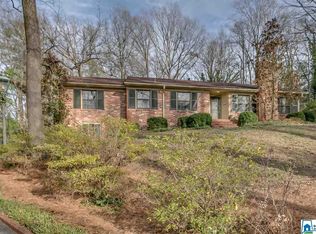 3756 Mountain Park Dr, Mountain Brk, AL 35213
