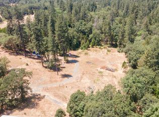 6060 Hugo Rd, Grants Pass, OR 97526