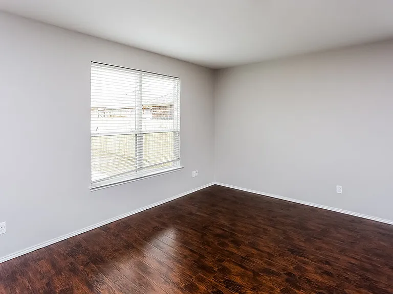 5000 Caraway Dr — Photo 13