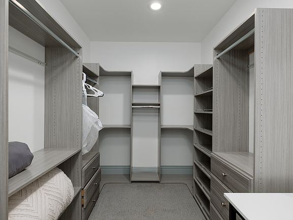 5th image of 10208 S Hobart Blvd