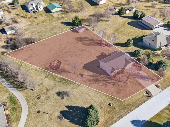 12065 Iva St, Gretna, NE 68028