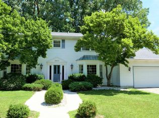 3824 Sandlewood Dr, Okemos, MI 48864