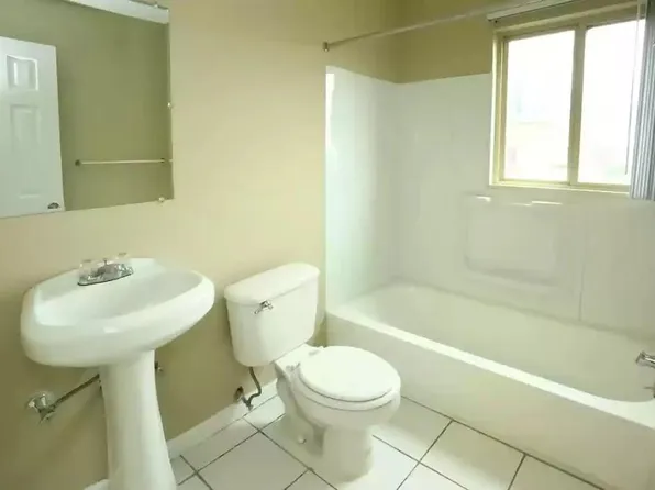 13-242 Riverview St #217, Detroit, MI 48223