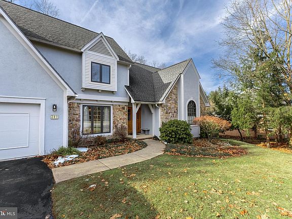 3rd image of 204 Brandywine Dr