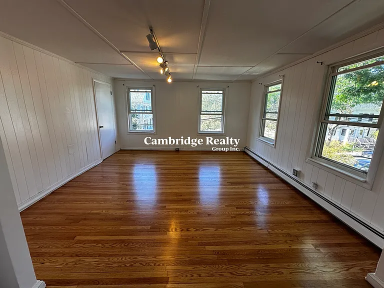 18 Tremont St #2T — Photo 10