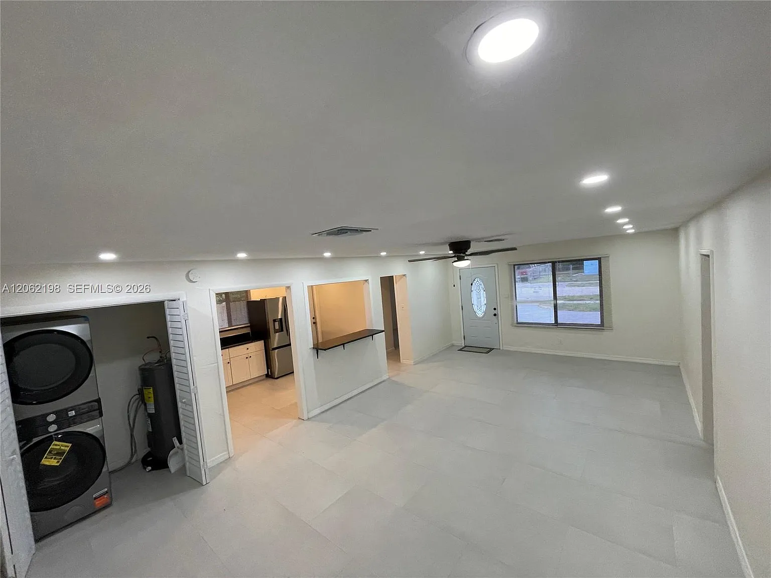 4 bed, 2.0 bath, 1412 sqft, $3,600 — Photo 1