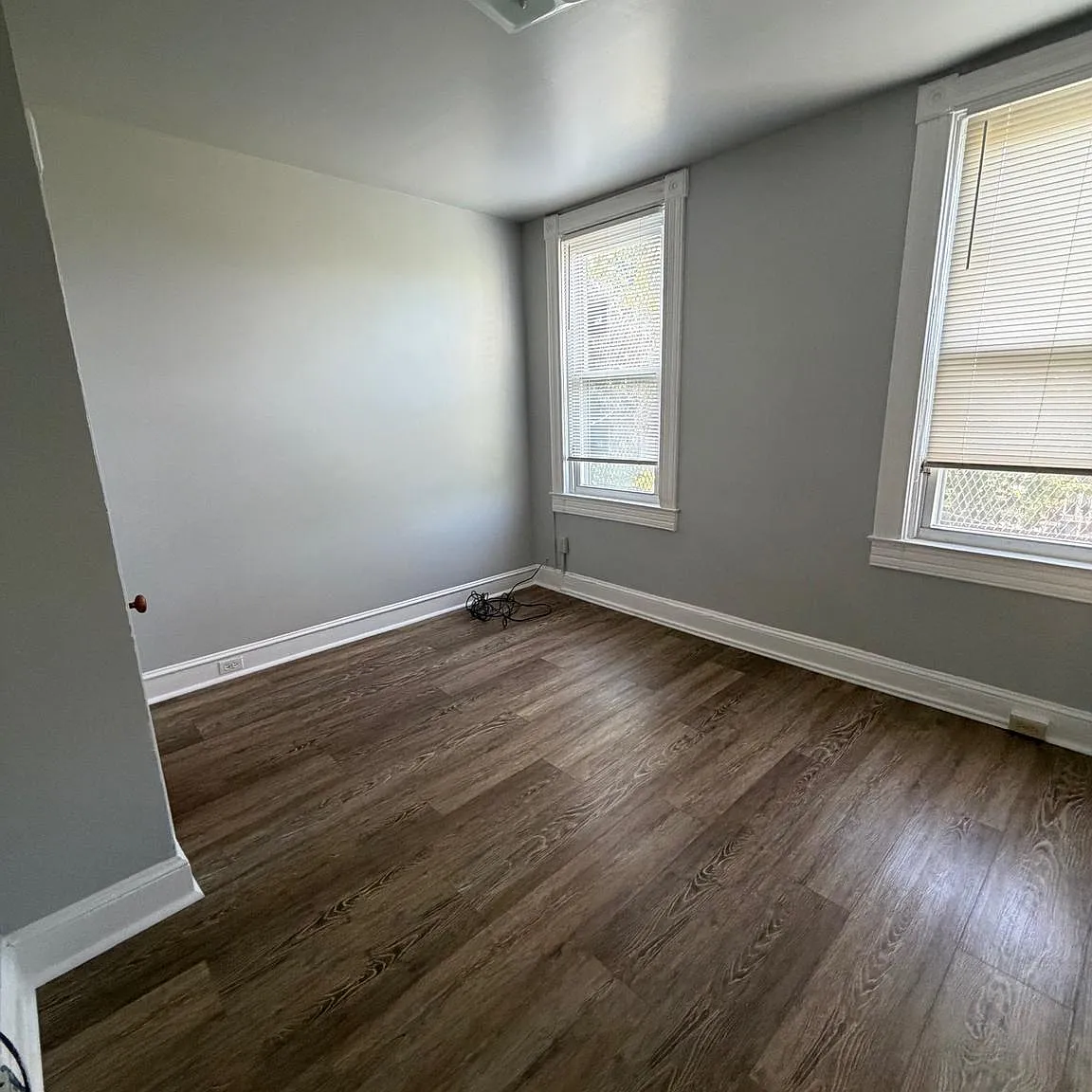 2 bed, 1100 sqft, $1,400 — Photo 3
