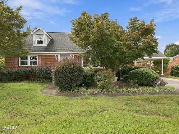 4th image of 209 Deborah Place