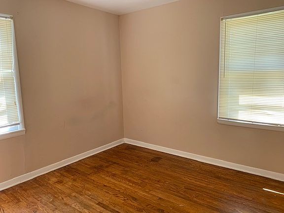 4th image of 3619 McVay St SW
