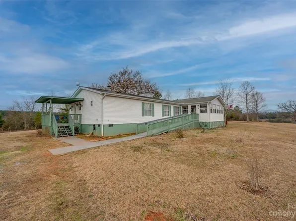 54 Dakota Hill Ln, Mill Spring, NC 28756