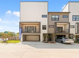 11926 S Hoa Sen Cir, Houston, TX 77072