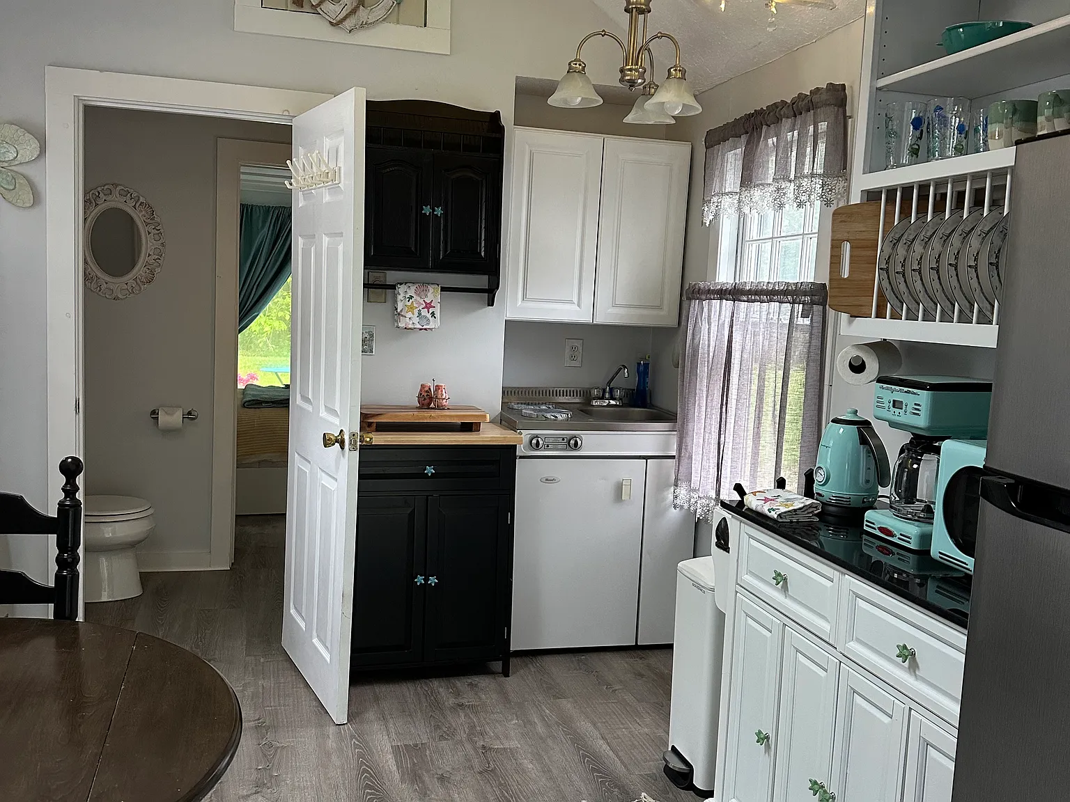 1 bed, 500 sqft, $2,250 — Photo 2