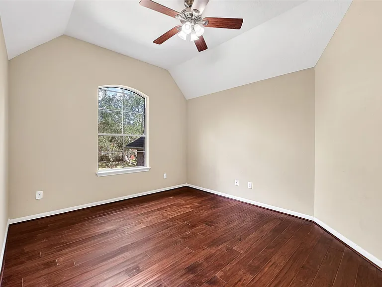 21327 Pennshore Ln — Photo 27