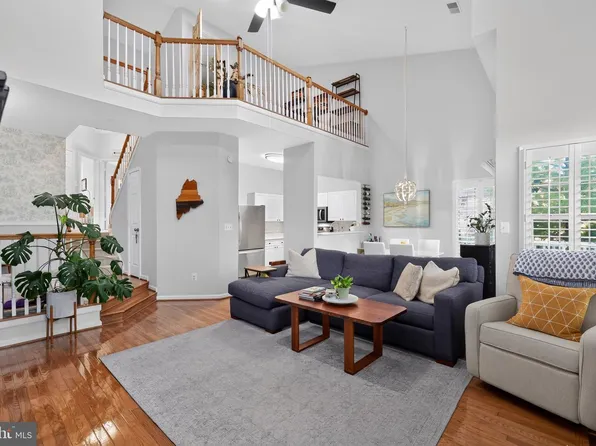2331 Henshaw Pl APT 301, Alexandria, VA 22311