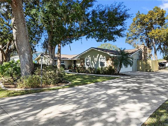 4th image of 11937 W Riverhaven Dr
