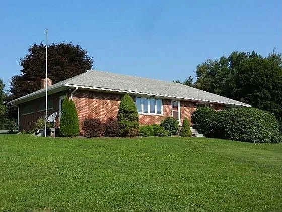 244 Armstrong Ave photo 1
