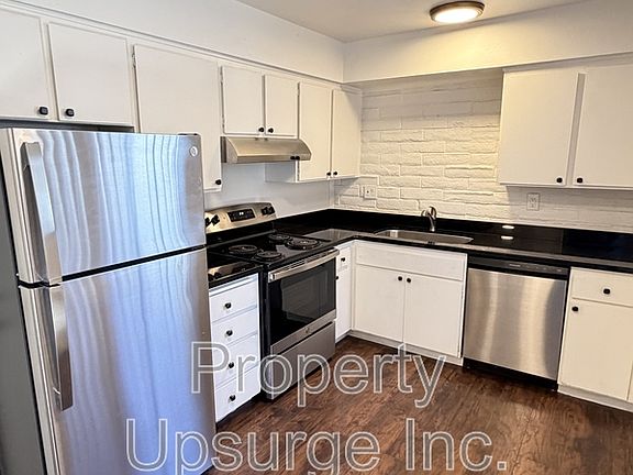 3rd image of 330 Bird St #25