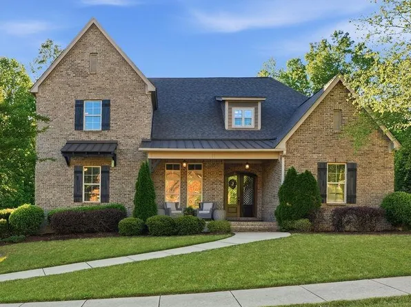 6426 Deerfoot Crossing Dr, Trussville, AL 35173