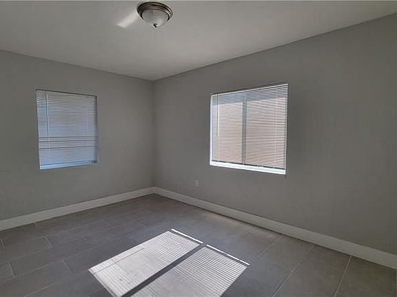5th image of 599 NW 108th Ter