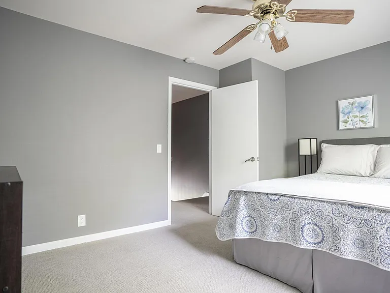 510 Lancaster Ave — Photo 8