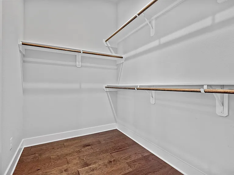 909 Oak St #C — Photo 27