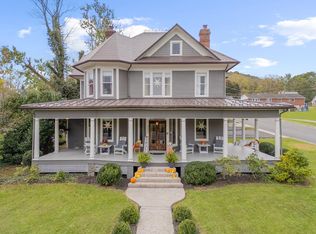 595 N 4th St, Wytheville, VA