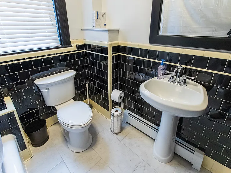 102 Ring St #3 — Photo 12
