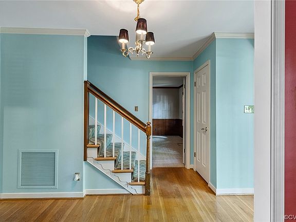 5th image of 9311 Cragmont Dr