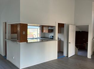 805 Du Pont Dr, Stockton, CA 95210