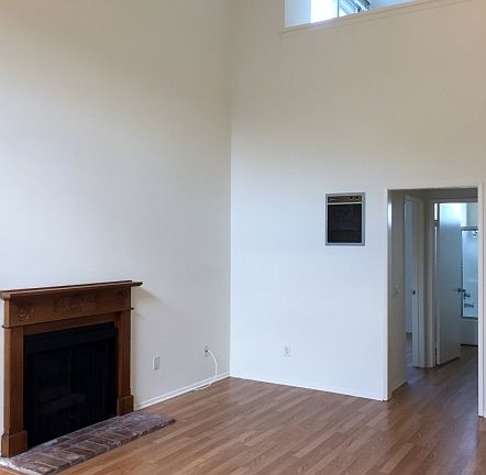 4th image of 3636 Watseka Ave APT 205