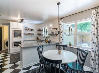 806 N Poplar St, Leonard, TX 75452