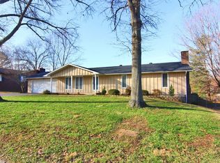 2221 Kent Dr, Cape Girardeau, MO 63701