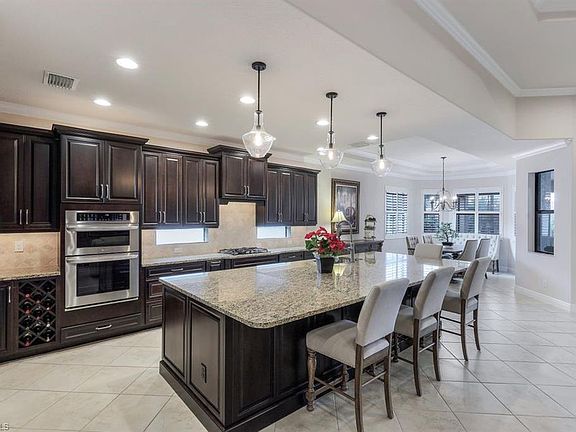 3rd image of 9973 Alhambra LN