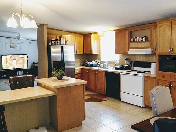 4th image of 3351 Killingsworth Ln Lot 424