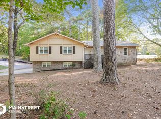1206 Sunhill Rd, Birmingham, AL 35215