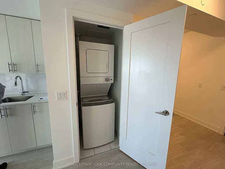 2545 Simcoe St N #2001 — Photo 7