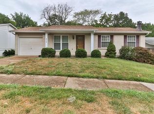 4518 Tarlton Dr, Saint Louis, MO 63128