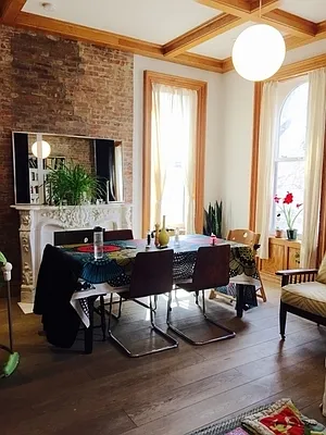 Rented by FirstService Realty (legacy) | media 60