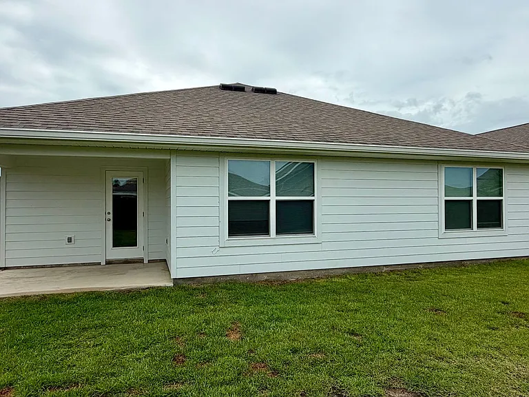 250 Boggy Creek Way — Photo 35
