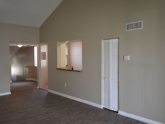 2nd image of 4754 NW 97th Ct #80