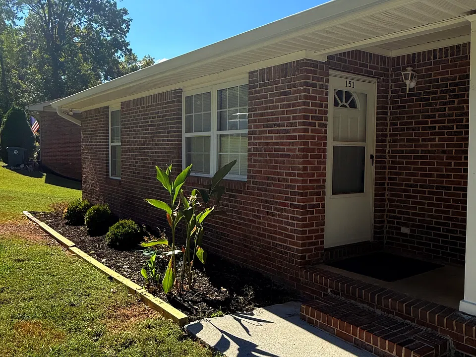 151 Colony Cir