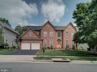 12052 Paper Birch Ln, Gainesville, VA 20155
