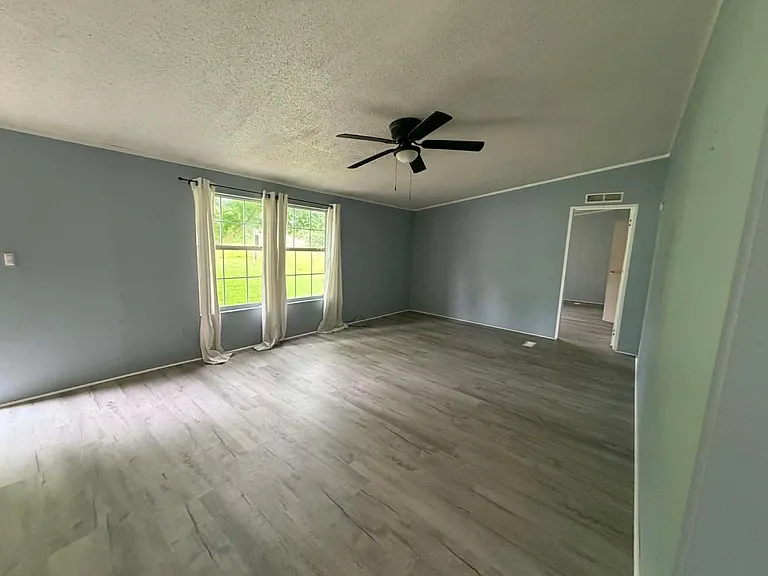 11581 Cathys Ct — Photo 3
